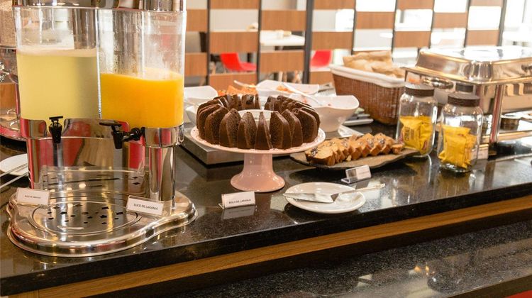 Ibis Budget Lorena Restaurant