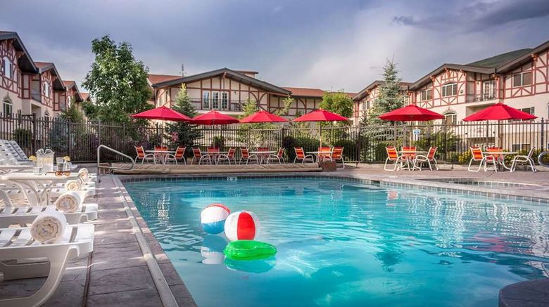 <b>Zermatt Utah Resort & Spa, A Trademark Pool</b>. Images powered by <a href="https://iceportal.shijigroup.com/" title="IcePortal" target="_blank">IcePortal</a>.