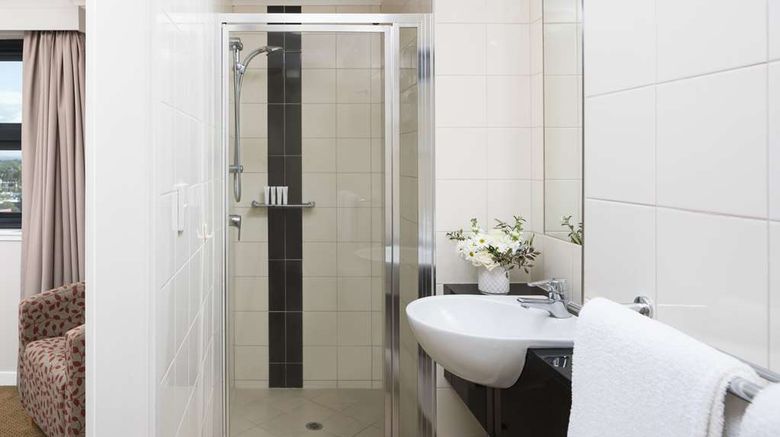 <b>Rydges Mackay Suites Suite</b>. Images powered by <a href="https://iceportal.shijigroup.com/" title="IcePortal" target="_blank">IcePortal</a>.