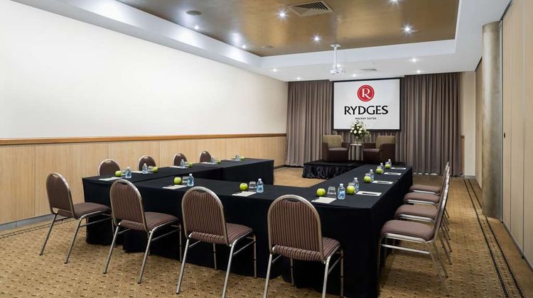 Rydges Mackay Suites Meeting