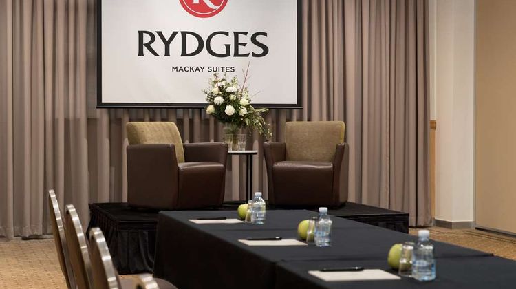 Rydges Mackay Suites Meeting