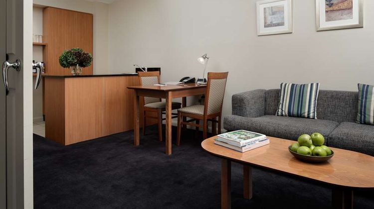 Rydges Newcastle Suite