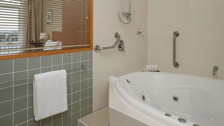 <b>Rydges Newcastle Suite</b>. Images powered by <a href="https://iceportal.shijigroup.com/" title="IcePortal" target="_blank">IcePortal</a>.