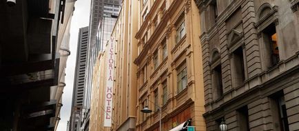 The Victoria Hotel Melbourne Exterior