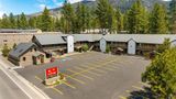 Econo Lodge Inn and Suites Exterior