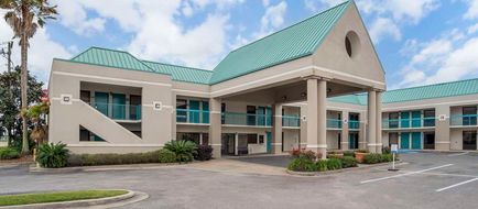 Econo Lodge Moss Point Exterior