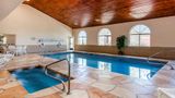<b>Quality Inn & Suites Pool</b>. Images powered by <a href="https://iceportal.shijigroup.com/" title="IcePortal" target="_blank">IcePortal</a>.