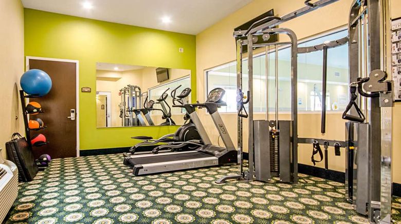 <b>Quality Inn & Suites Glenmont - Albany S Health</b>. Images powered by <a href="https://iceportal.shijigroup.com/" title="IcePortal" target="_blank">IcePortal</a>.