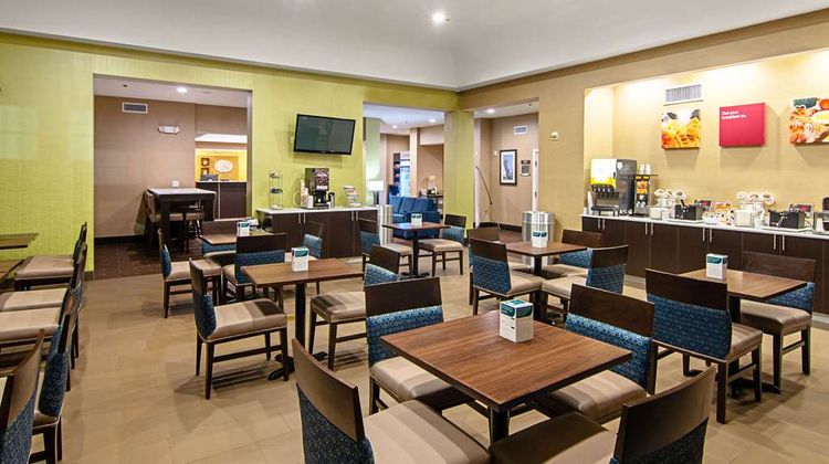 Comfort Suites Dallas Restaurant