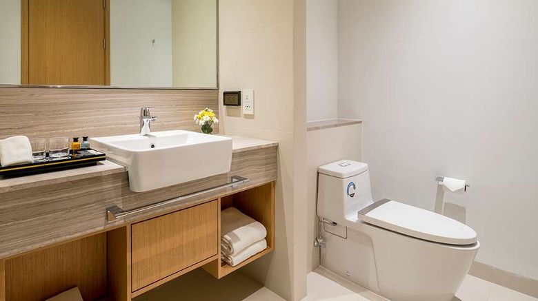 <b>Eastin Thana City Golf Resort Bangkok Room</b>. Images powered by <a href="https://iceportal.shijigroup.com/" title="IcePortal" target="_blank">IcePortal</a>.