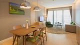 Eastin Thana City Golf Resort Bangkok Suite
