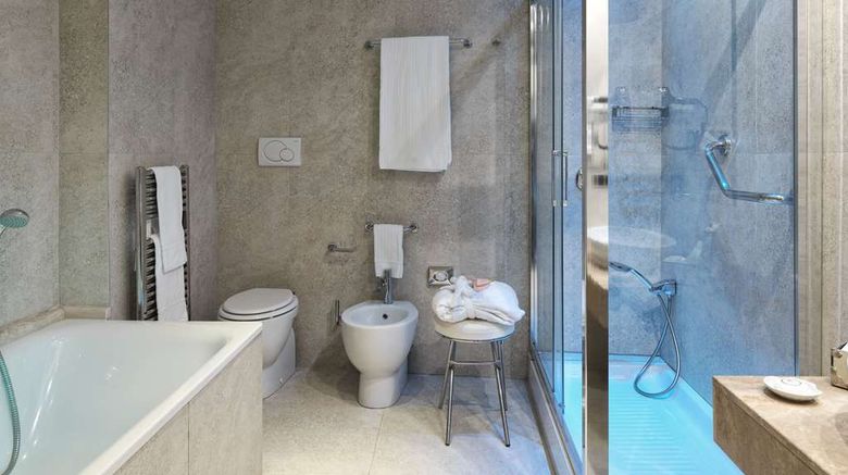 <b>Hotel Barocco Room</b>. Images powered by <a href="https://iceportal.shijigroup.com/" title="IcePortal" target="_blank">IcePortal</a>.
