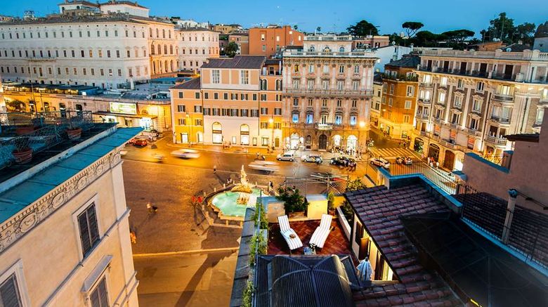 <b>Hotel Barocco Suite</b>. Images powered by <a href="https://iceportal.shijigroup.com/" title="IcePortal" target="_blank">IcePortal</a>.