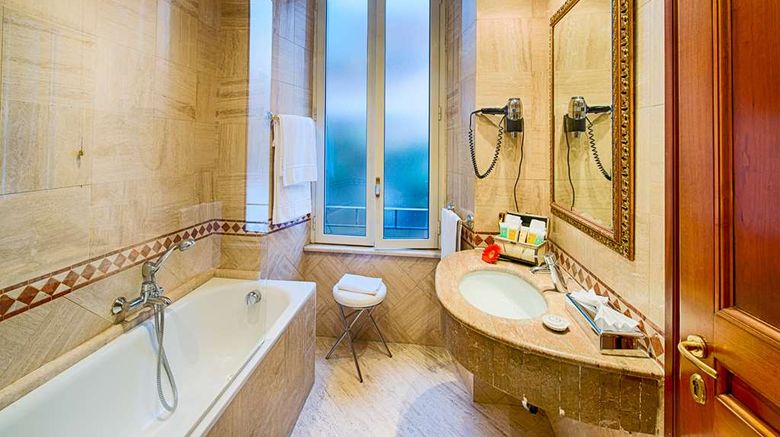 <b>Hotel Barocco Room</b>. Images powered by <a href="https://iceportal.shijigroup.com/" title="IcePortal" target="_blank">IcePortal</a>.