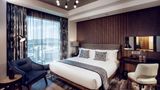 <b>The Maslow Time Square Room</b>. Images powered by <a href="https://iceportal.shijigroup.com/" title="IcePortal" target="_blank">IcePortal</a>.