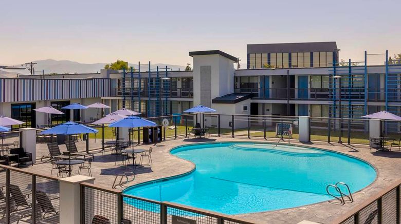 <b>Aiden by Best Western South Reno Pool</b>. Images powered by <a href="https://iceportal.shijigroup.com/" title="IcePortal" target="_blank">IcePortal</a>.
