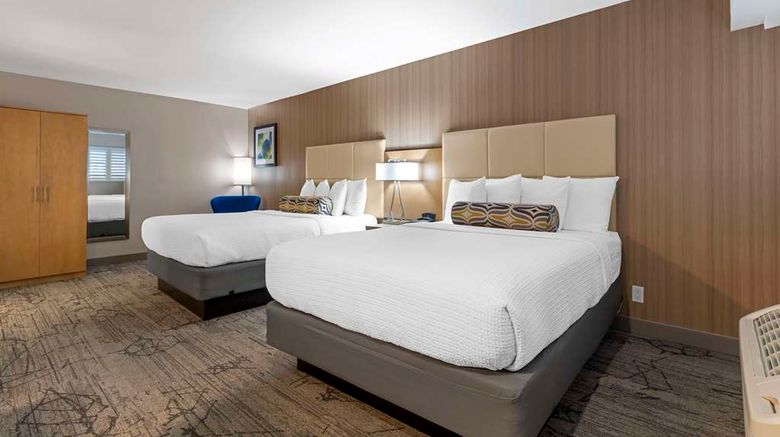 <b>Best Western Red Coach Inn Room</b>. Images powered by <a href="https://iceportal.shijigroup.com/" title="IcePortal" target="_blank">IcePortal</a>.