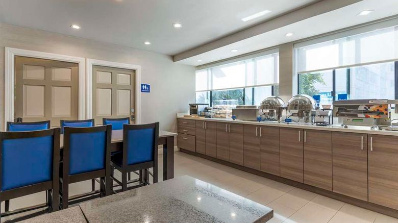 <b>Best Western Red Coach Inn Restaurant</b>. Images powered by <a href="https://iceportal.shijigroup.com/" title="IcePortal" target="_blank">IcePortal</a>.