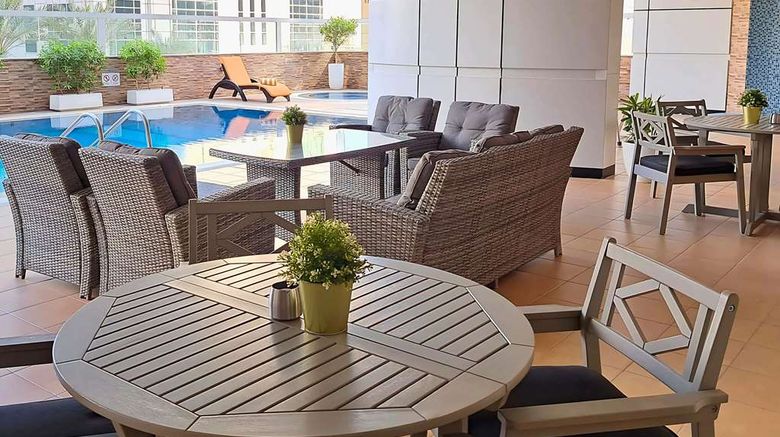 <b>Barcelo Residences Dubai Marina Pool</b>. Images powered by <a href="https://iceportal.shijigroup.com/" title="IcePortal" target="_blank">IcePortal</a>.