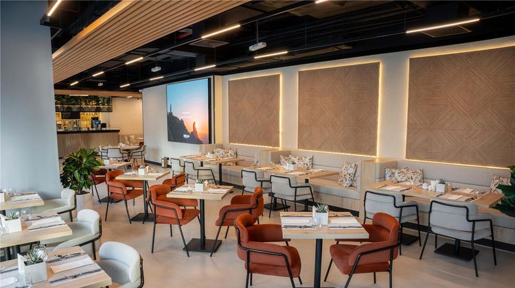 Barcelo Residences Dubai Marina Restaurant