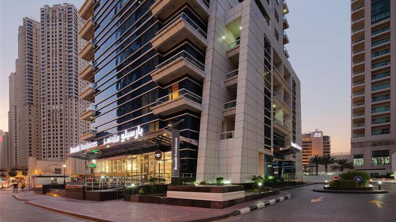 <b>Barcelo Residences Dubai Marina Exterior</b>. Images powered by <a href="https://iceportal.shijigroup.com/" title="IcePortal" target="_blank">IcePortal</a>.