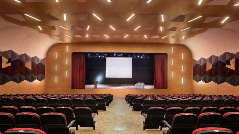 <b>Ramada Plaza by Wyndham Rize Meeting</b>. Images powered by <a href="https://iceportal.shijigroup.com/" title="IcePortal" target="_blank">IcePortal</a>.