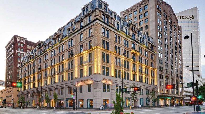 The Cincinnatian Hotel, Curio Coll Exterior. Images powered by <a href="https://iceportal.shijigroup.com" target="_blank" rel="noopener">Ice Portal</a>.