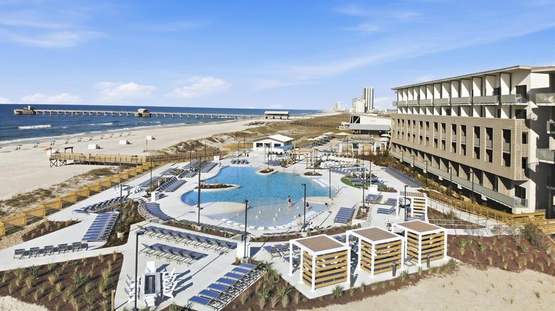 <b>Lodge at Gulf State Park, Hilton Hotel Pool</b>. Images powered by <a href="https://iceportal.shijigroup.com/" title="IcePortal" target="_blank">IcePortal</a>.