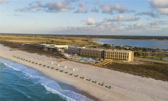 Lodge at Gulf State Park, Hilton Hotel