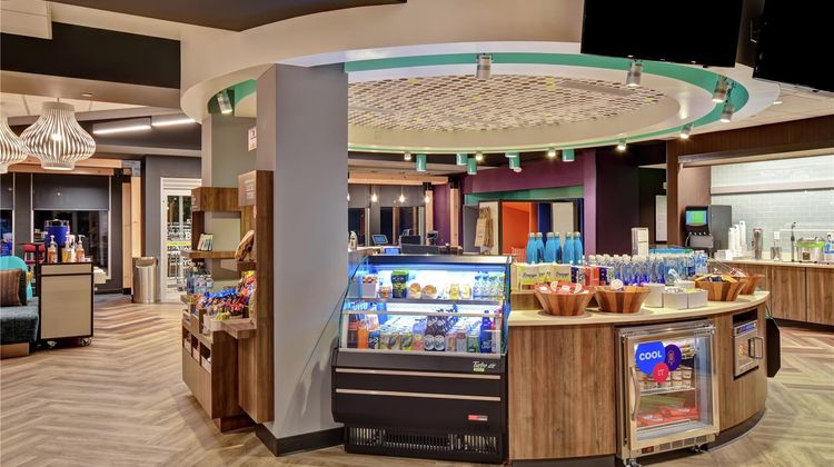 Tru by Hilton Raleigh Durham Airport Restaurant
