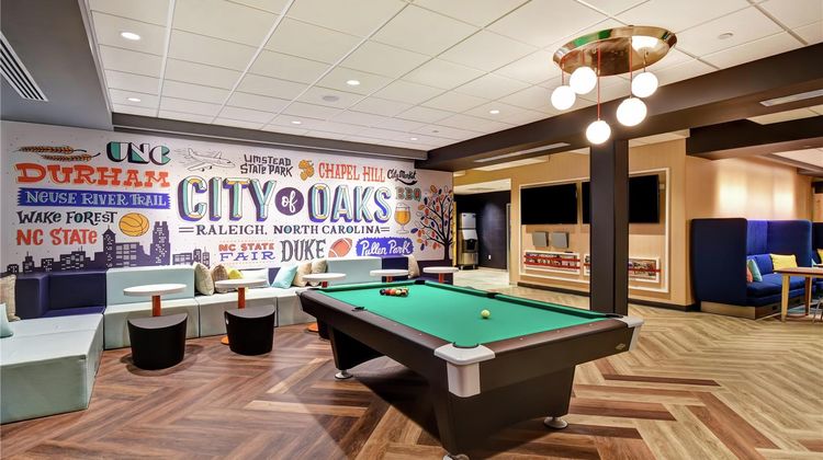Tru by Hilton Raleigh Durham Airport Lobby