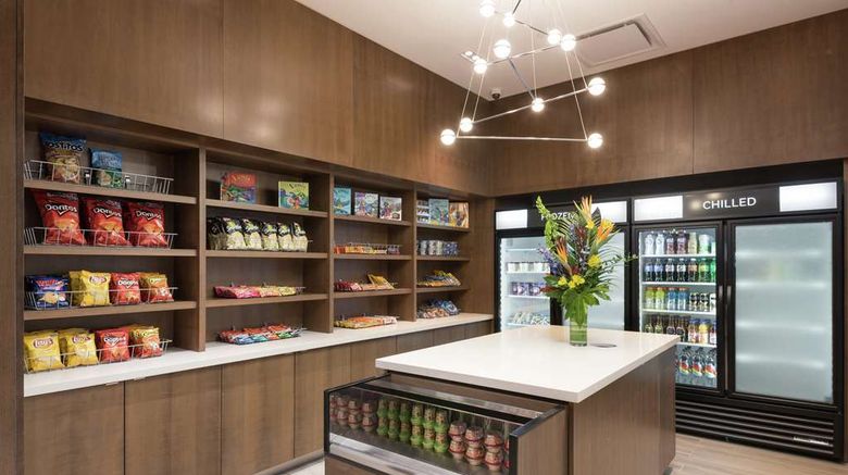 <b>Homewood Stes by Hilton Ottawa Downtown Restaurant</b>. Images powered by <a href="https://iceportal.shijigroup.com/" title="IcePortal" target="_blank">IcePortal</a>.