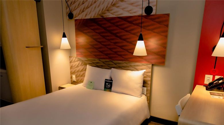<b>Ibis Lorena Room</b>. Images powered by <a href="https://iceportal.shijigroup.com/" title="IcePortal" target="_blank">IcePortal</a>.