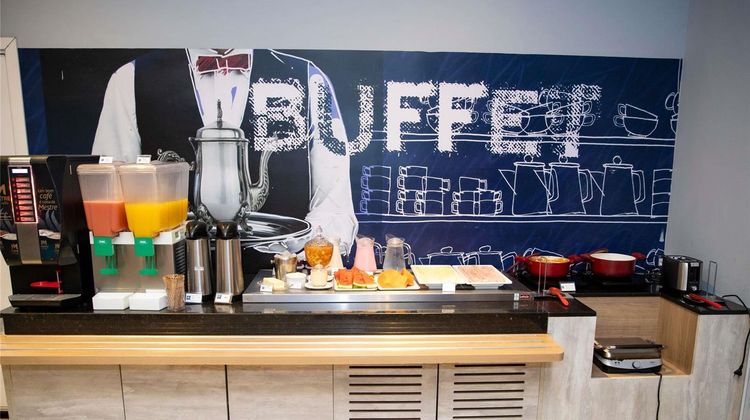 Ibis Budget Divinopolis Restaurant