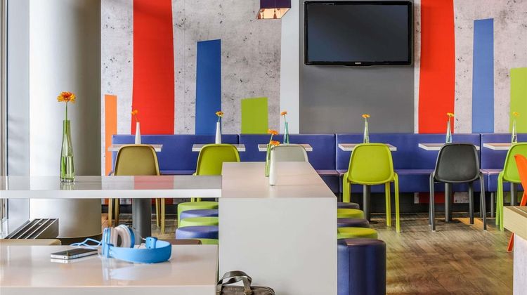 Ibis Budget Divinopolis Exterior