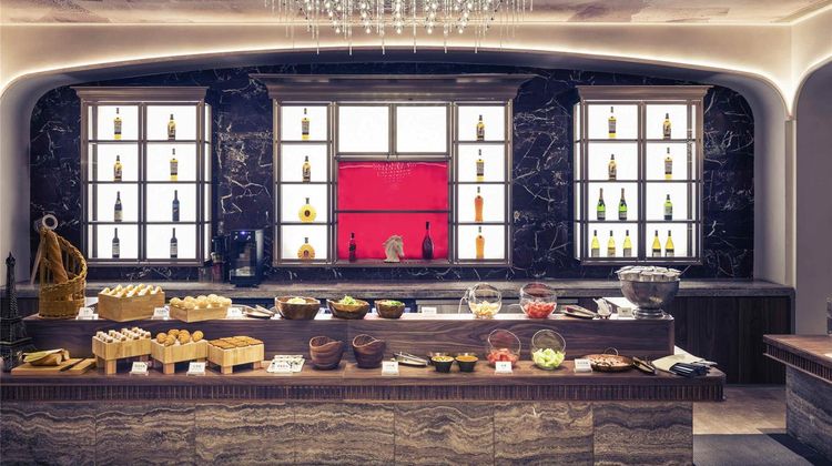 Mercure Shanghai Hongqiao Soho Restaurant