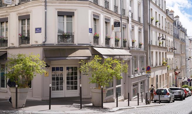 Hotel Litteraire Marcel Ayme Exterior