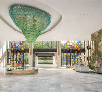 Wingate by Wyndham Sanya Luhui Lobby