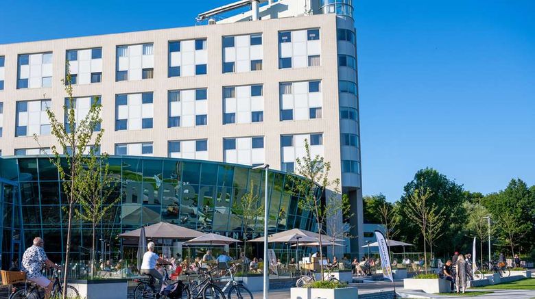 <b>Best Western Plus Hotel Groningen Plaza Exterior</b>. Images powered by <a href="https://iceportal.shijigroup.com/" title="IcePortal" target="_blank">IcePortal</a>.