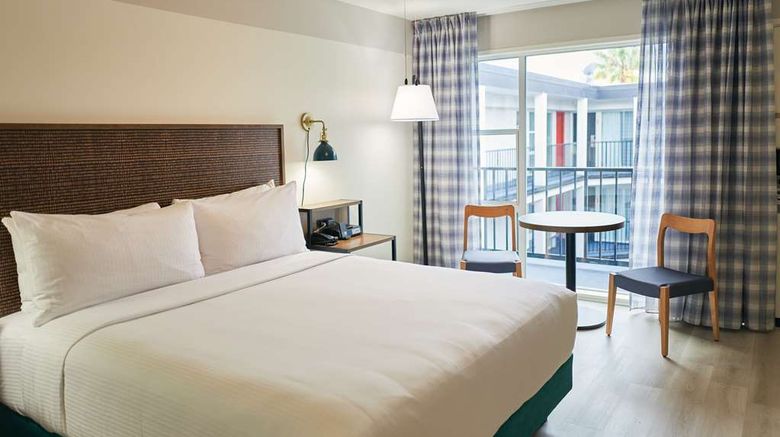 <b>SoMa House Room</b>. Images powered by <a href="https://iceportal.shijigroup.com/" title="IcePortal" target="_blank">IcePortal</a>.