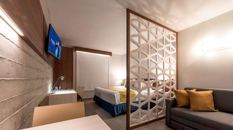 <b>Microtel Inn & Suites San Luis Potosi Suite</b>. Images powered by <a href="https://iceportal.shijigroup.com/" title="IcePortal" target="_blank">IcePortal</a>.