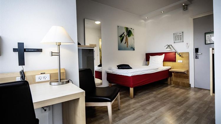 Scandic The Mayor Hotel Room