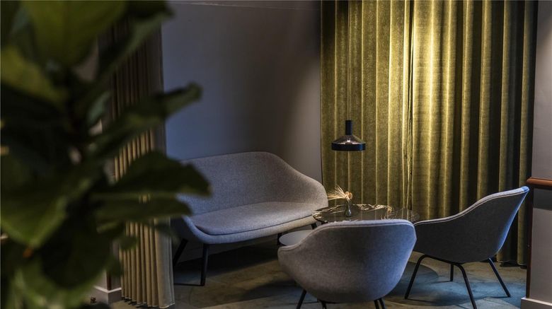 <b>Scandic The Mayor Hotel Lobby</b>. Images powered by <a href="https://iceportal.shijigroup.com/" title="IcePortal" target="_blank">IcePortal</a>.