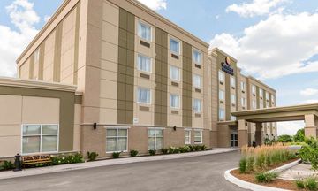 Comfort Inn and Suites Bowmanville
