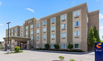 Comfort Inn and Suites Bowmanville