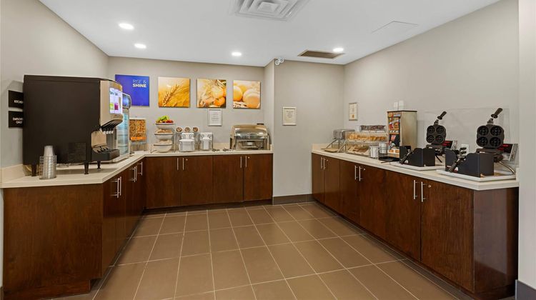Comfort Inn and Suites Bowmanville Restaurant