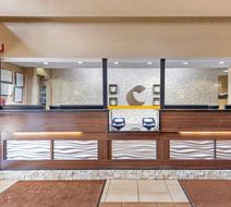 Comfort Inn & Suites Canton Lobby