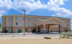 Quality Inn & Suites Carlsbad
