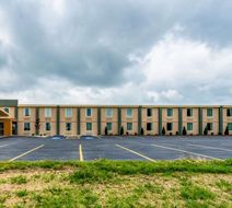 Quality Inn Bucyrus Exterior