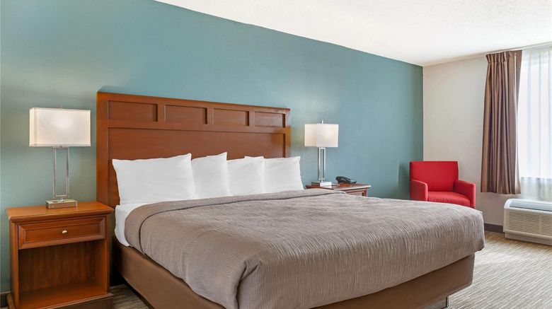 <b>Quality Inn Bucyrus Room</b>. Images powered by <a href="https://iceportal.shijigroup.com/" title="IcePortal" target="_blank">IcePortal</a>.